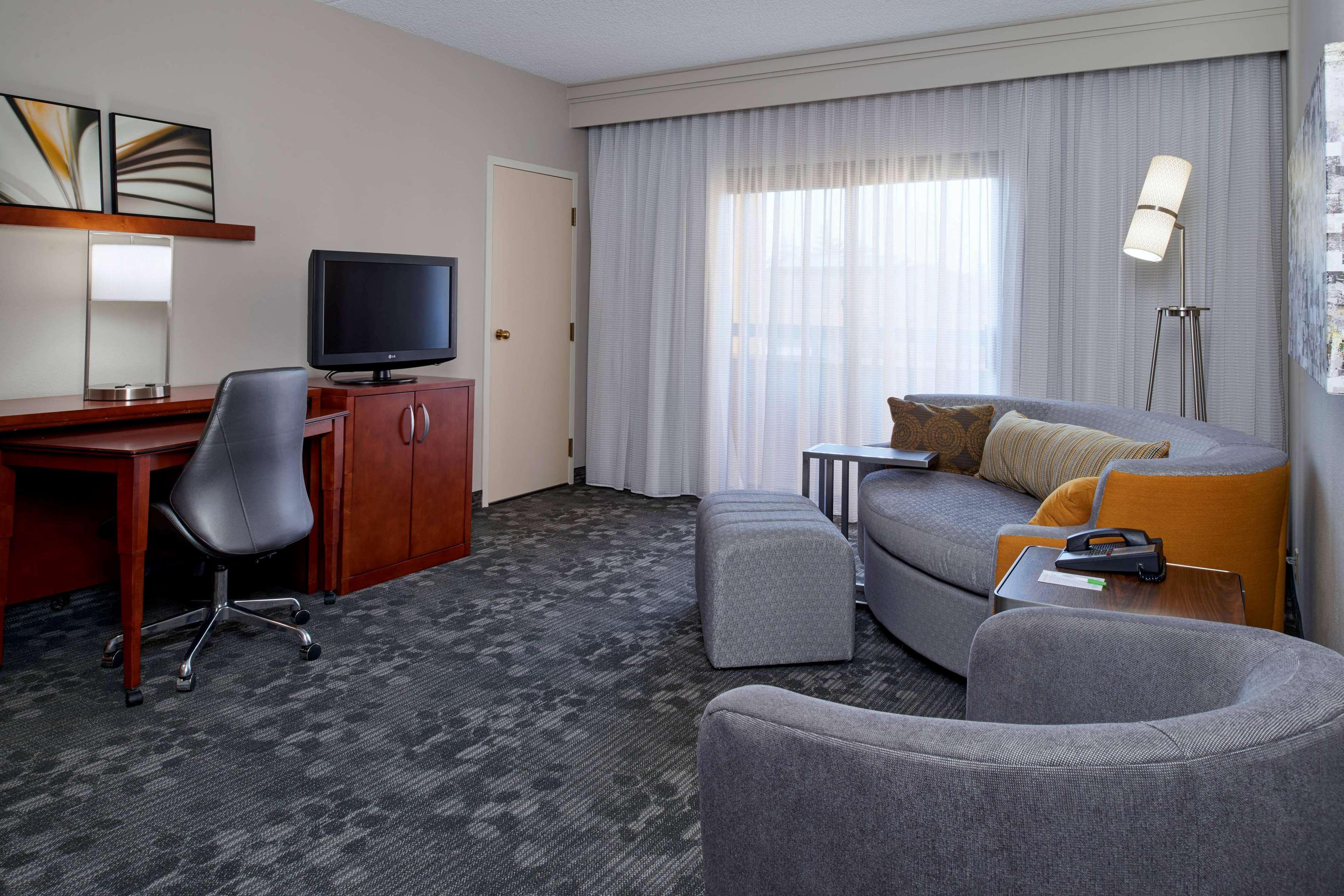 Sonesta Select Indianapolis Carmel Hotel Exterior foto